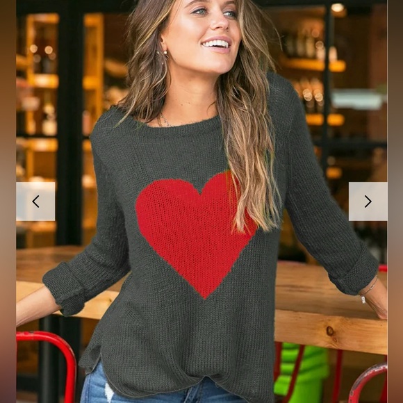 Woodenships Women’s Knit Red heart Gray Crew Neck Mohair wool Blend Sweater S/M - Picture 2 of 11